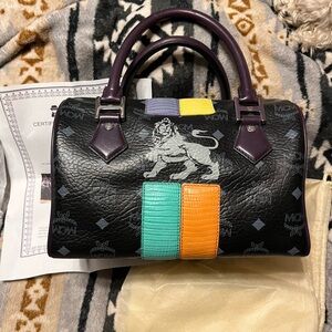 MCM EUC Limited Edition Visetos Munich Princess Lion Bag COA*